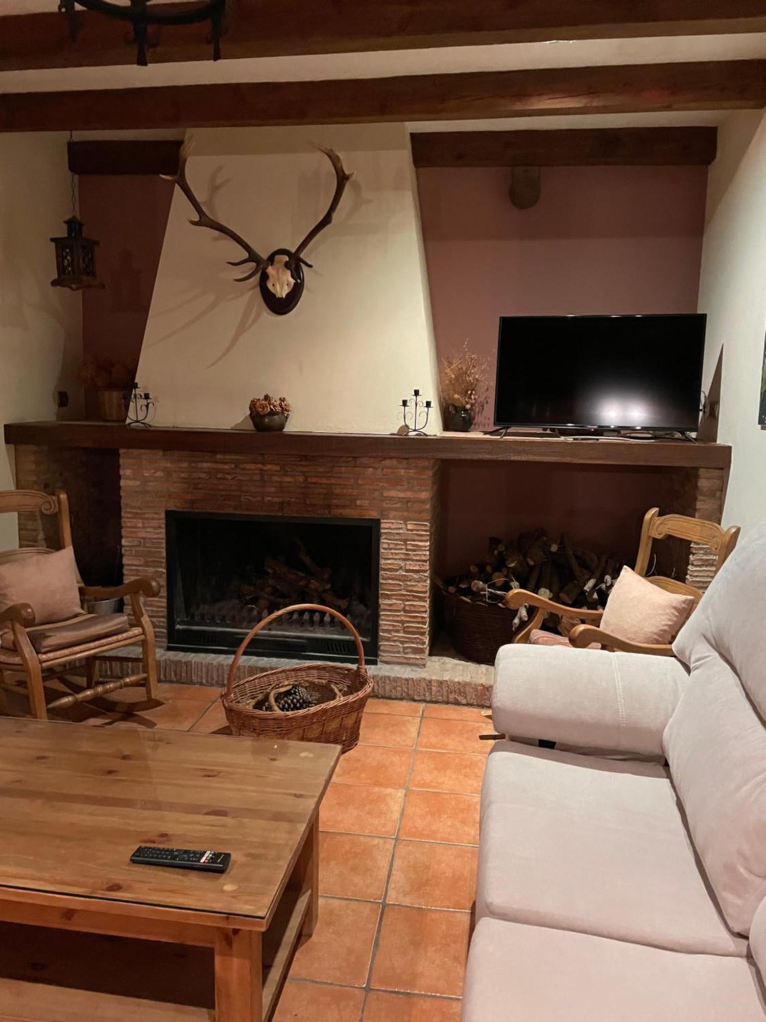 Affittacamere Vivienda Turistica Rural Casa Camilo Segura de la Sierra Esterno foto